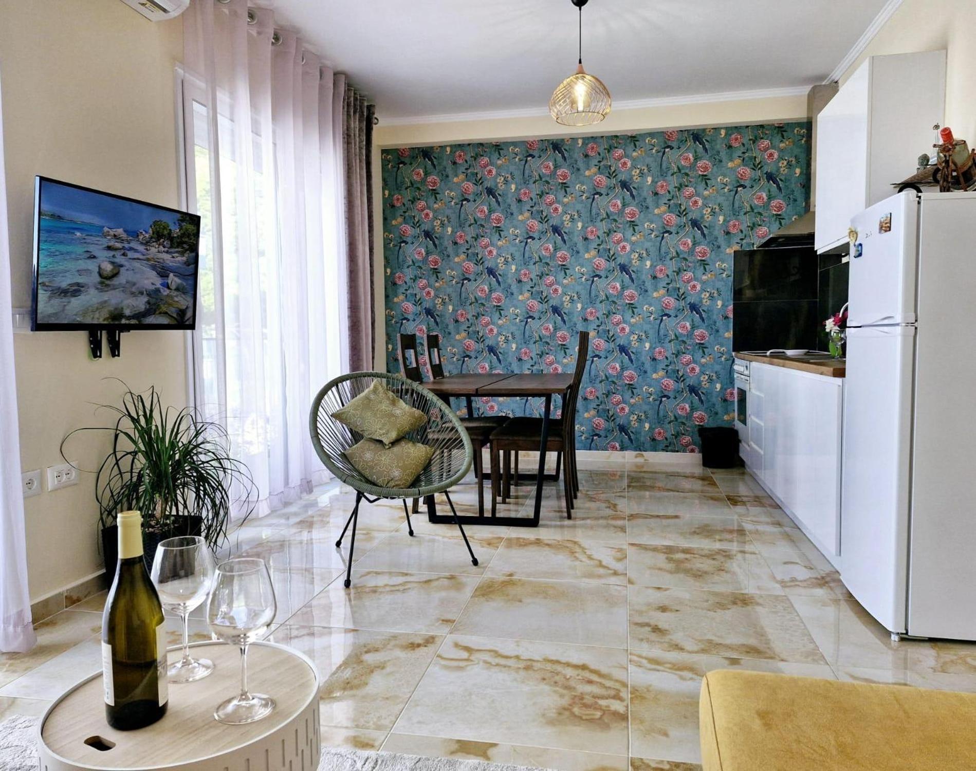 Sunset Vista Retreat Apartment Vlore Exterior photo