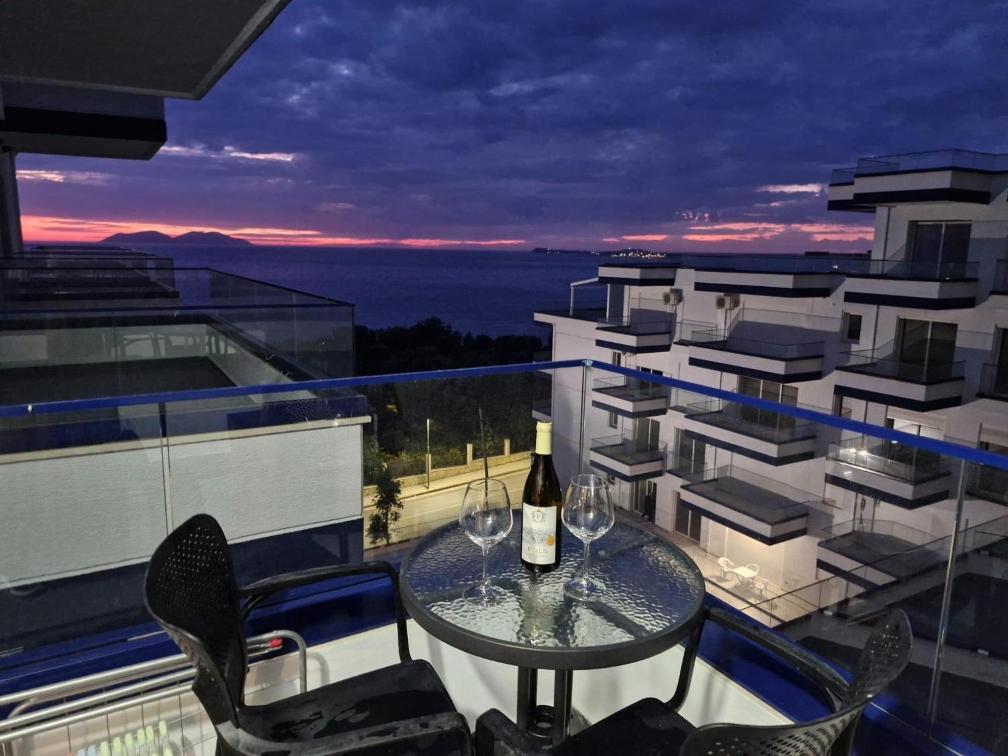 Sunset Vista Retreat Apartment Vlore Exterior photo
